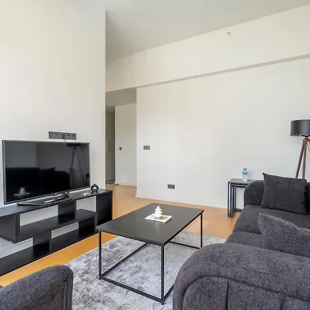 Upscale With Top-notch Amenities Apartament Stambuł